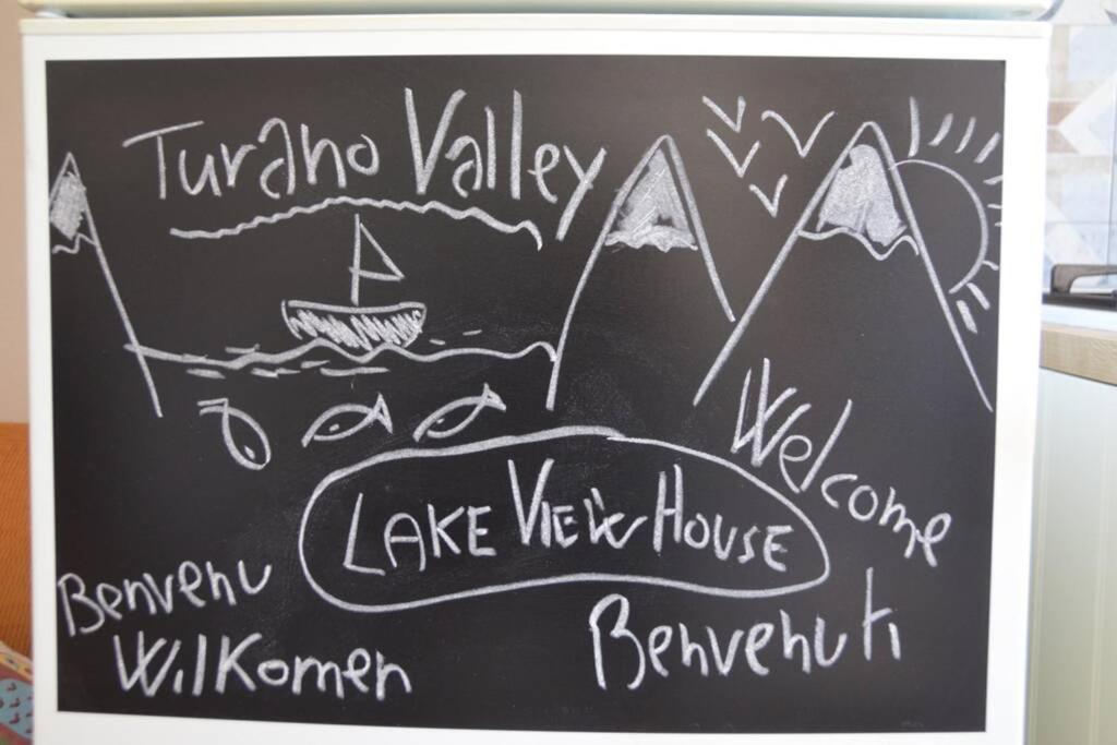 Stanza Con Terrazzo Vista Lago - Lakeholiday กาสเตล ดิ ตอรา ภายนอก รูปภาพ
